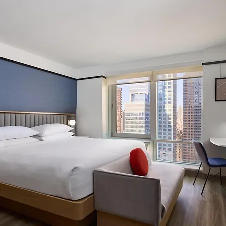 Delta By Marriott Times Square 4*