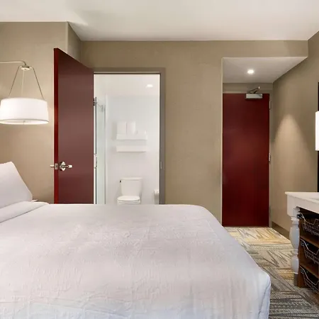 Hilton Garden Times Square South 3* New York