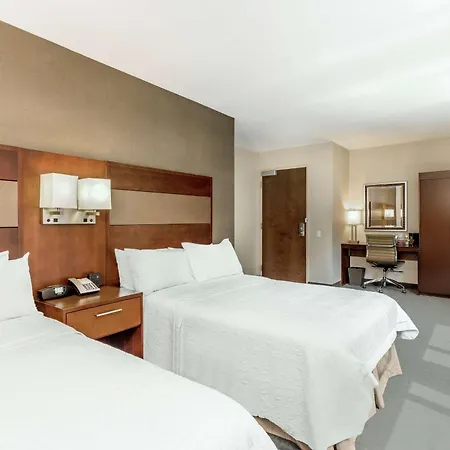 Hotel Hampton Manhattan Grand 3*