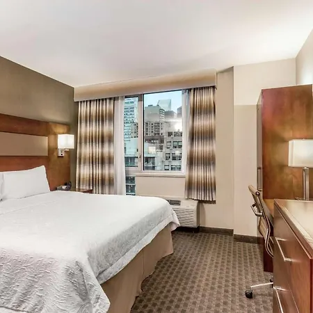 Hotel Hampton Manhattan Grand 3*