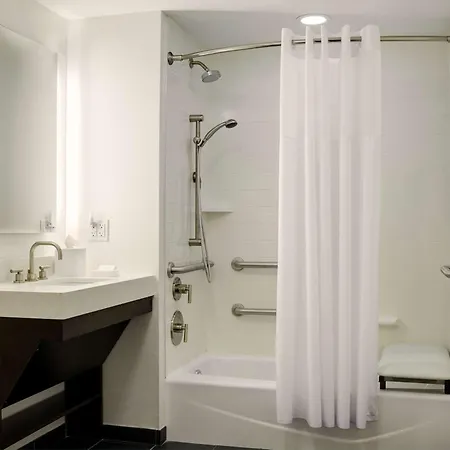 Hampton Brooklyn Downtown Hotel New York