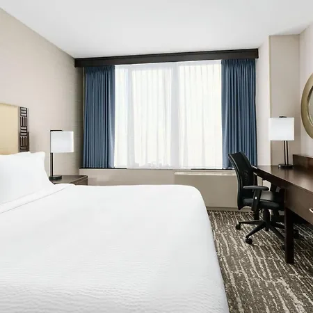 Fairfield & By Marriott Midtown Manhattan/penn Station 4*