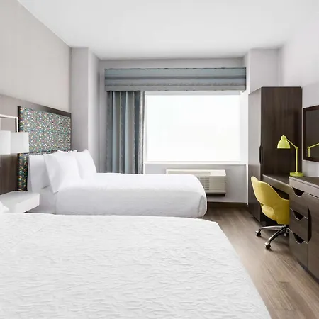 Hampton Manhattan-35th St Empire State Bldg Hotel 3*