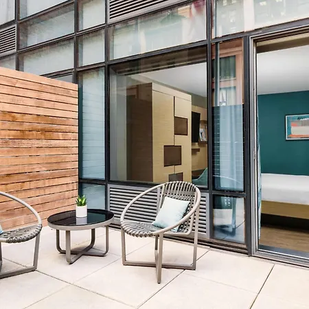 Hilton Garden Times Square North 3* New York