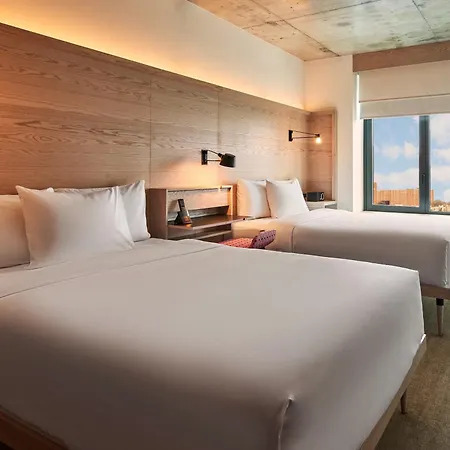 Radio Hotel New York