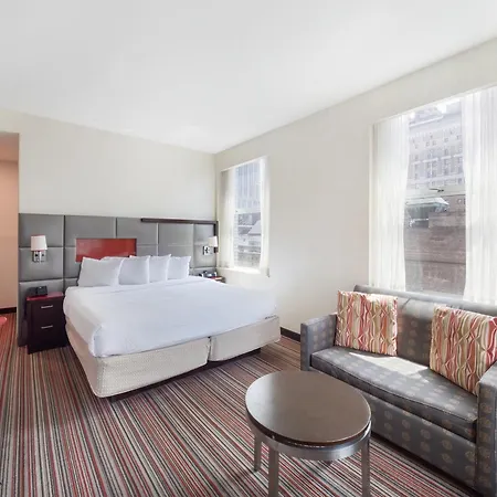 The Herald By Luxurban Hotel 3*