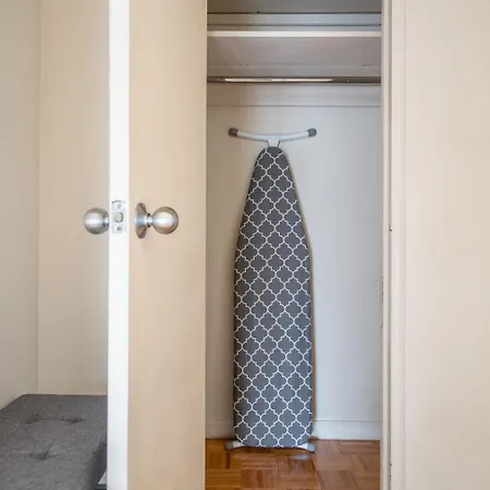 Midtown E 2br W Wd Nr Park Nyc-531 * New York