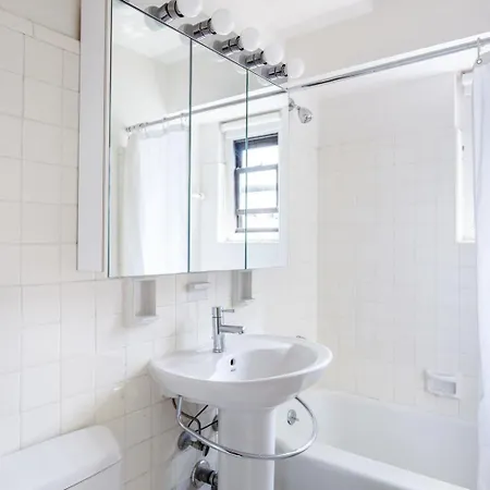 Apartment Midtown E 2br W Wd Nr Park Nyc-531