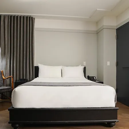 The Tillary Brooklyn 4*