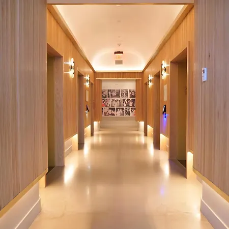 Virgin Hotel New York