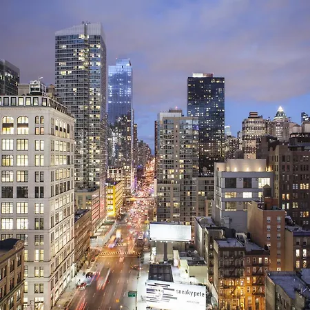 Four Points By Sheraton Manhattan Midtown West Hotel