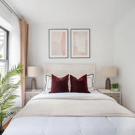 Apartment 444-3e Contemporary 1br In Hell's Kitchen New York