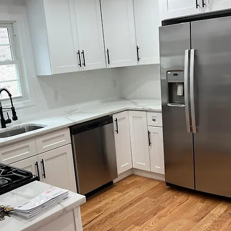 Jfk 5 Min Away Guest house New York