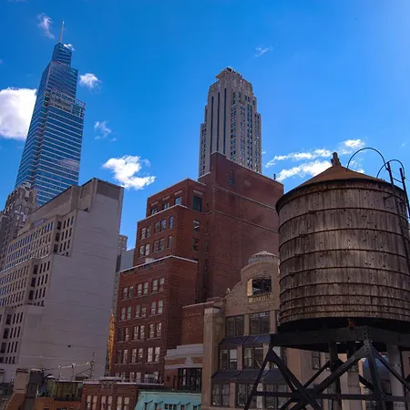 The Iroquois Times Square, A Small Luxury Hotel 5* New York