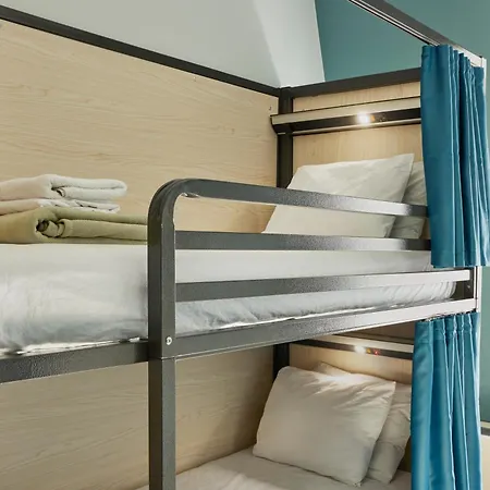 Hostel Hi *