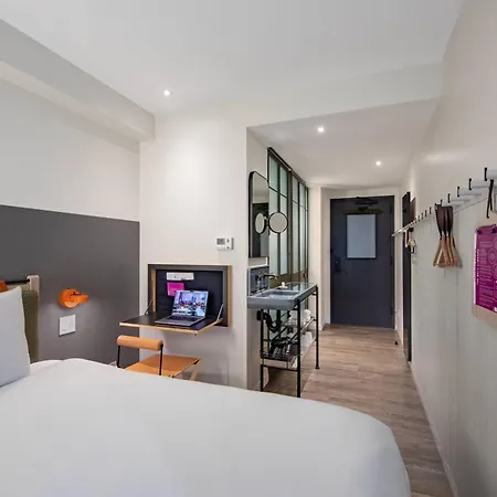 Hotel Moxy Nyc Times Square New York