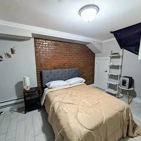 Lovely At 3 Bedroom At The Heart Of East Village New York