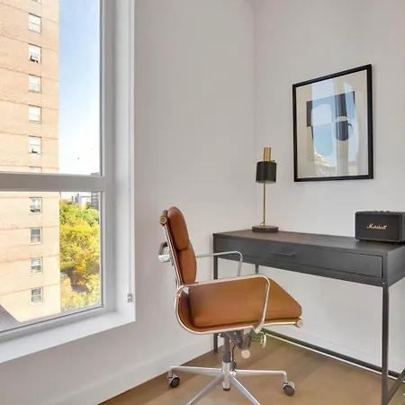 Uws 2br W Elevator Wd Nr Park Nyc-1018 Apartment