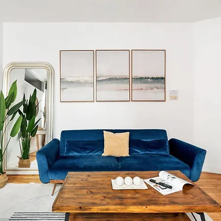 139-3e West Village 1br Value