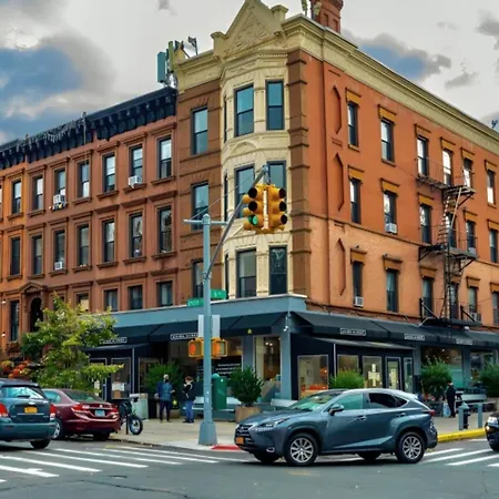 Cozy Classic Park Slope 1bd, Nr Prospect Park Apartment