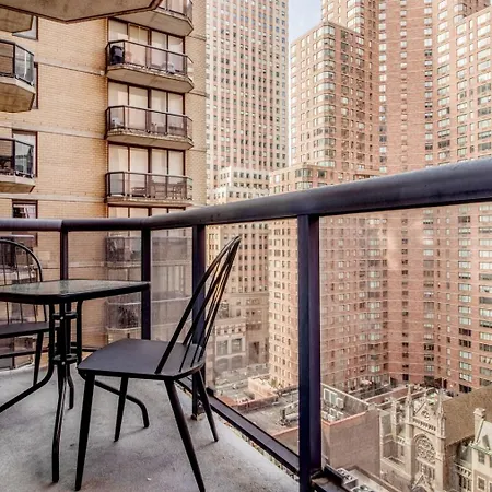 Midtown 1br W Doorman Gym Nr Times Square Nyc-1208