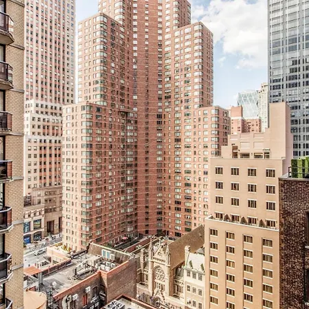 Midtown 1br W Doorman Gym Nr Times Square Nyc-1208 *