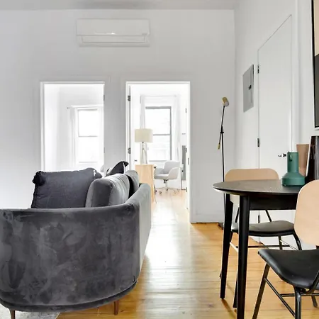 Williamsburg 2br W Wd Private Deck Nr Ferry Nyc-707