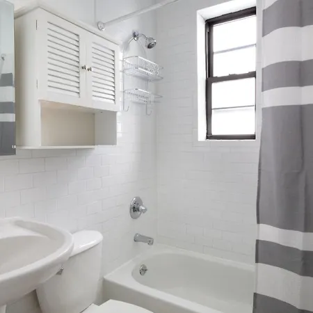 West Village 1br W Wd Nr Bars Restaurants Nyc-1133 Apartment New York