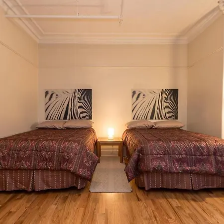 Comfortable One Bedroom * New York