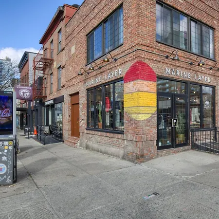 Williamsburg 2br W Wd Private Deck Nr Ferry Nyc-707