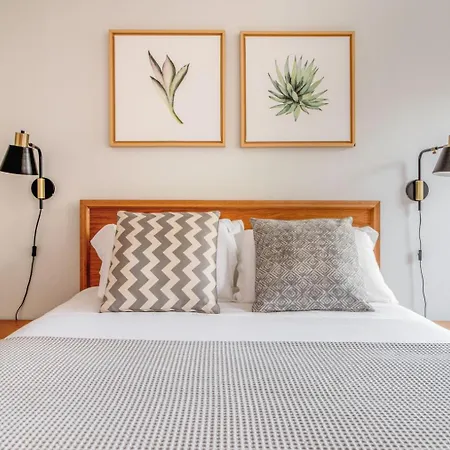 Apartment Midtown 1br W Doorman Gym Nr Times Square Nyc-1208 New York