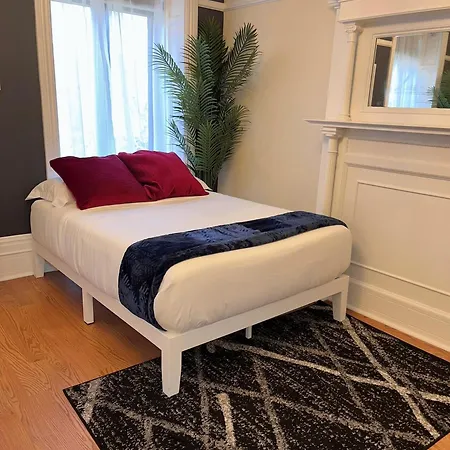 Swj544 - Spacious 5br With Chef's Kitchen New York