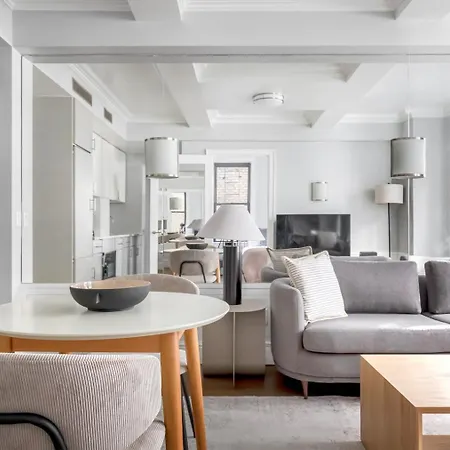 Uws 1br W Elevator Doorman Gym Nr Park Nyc-963 Apartment