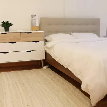 Beautiful & Massive 4 Bdr With Bonus Perks! Apartment New York