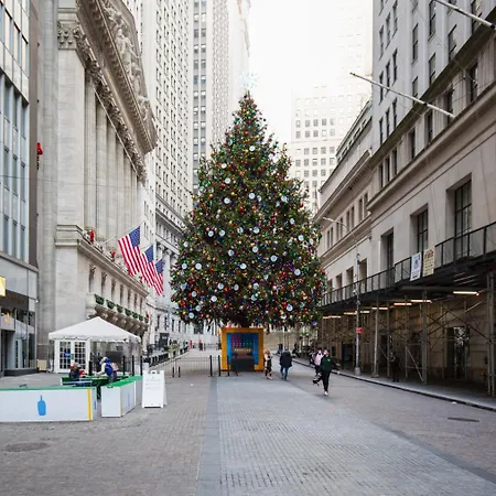 Fidi W Gym Doorman Wd Nr St Nyc-981