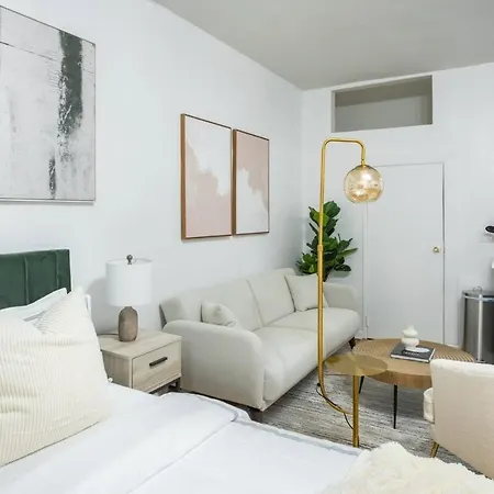 74-1a New In Prime Uws - Gym In Building Apartment *
