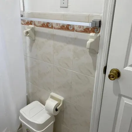 Homestay Haus Serenity New York