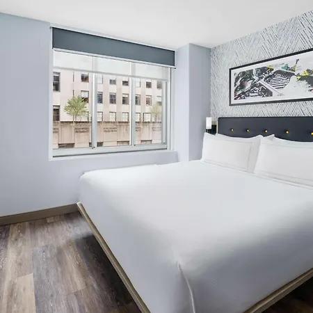 Hotel Doubletree By Hilton Midtown Fifth Ave 4*