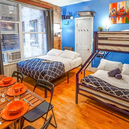 Apartment Empire Broadway Retreats
