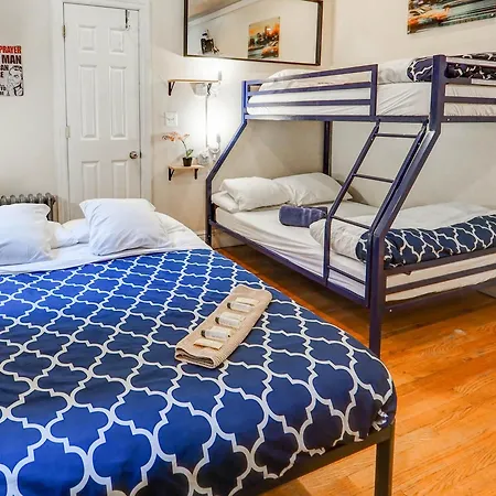 Apartment Empire Broadway Retreats New York
