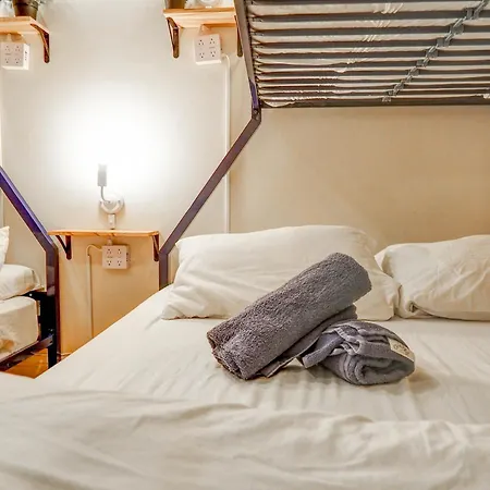 Empire Broadway Retreats Apartment