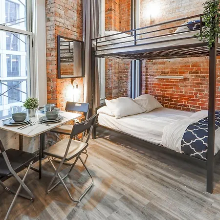 Apartment Empire Broadway Retreats *