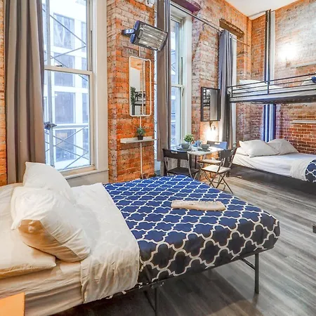 Empire Broadway Retreats *