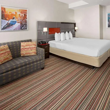 The Herald By Luxurban Hotel 3*