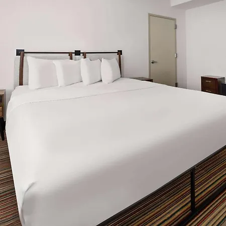 Hotel The Herald By Luxurban 3*