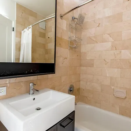 Fidi 1br W Game Resident-only Speakeasy Nyc-1346 Apartment