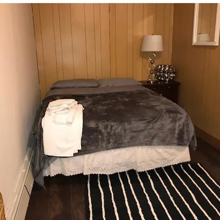 Guest house One Of A Kind Llc *