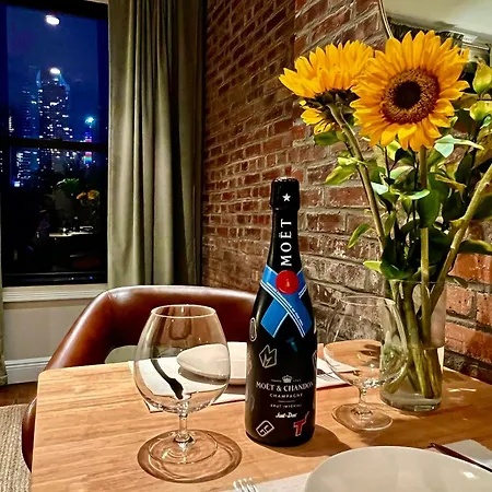 Luxury 1bd Next To Time Square * New York