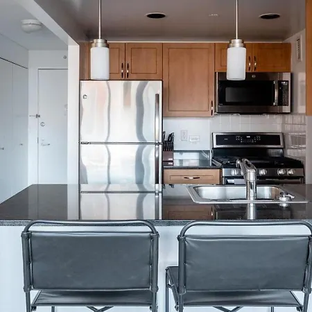 Landing - Modern With Amazing Amenities