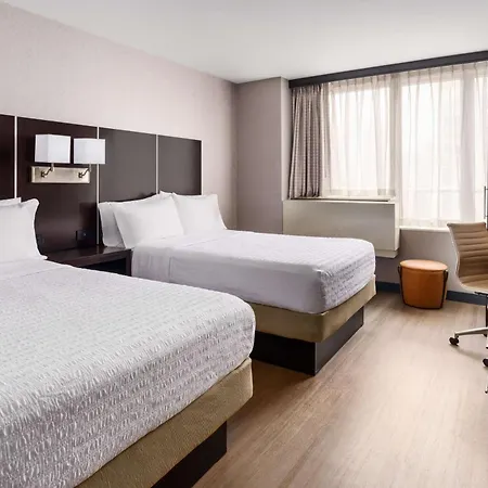 Hampton Times Square Hotel New York